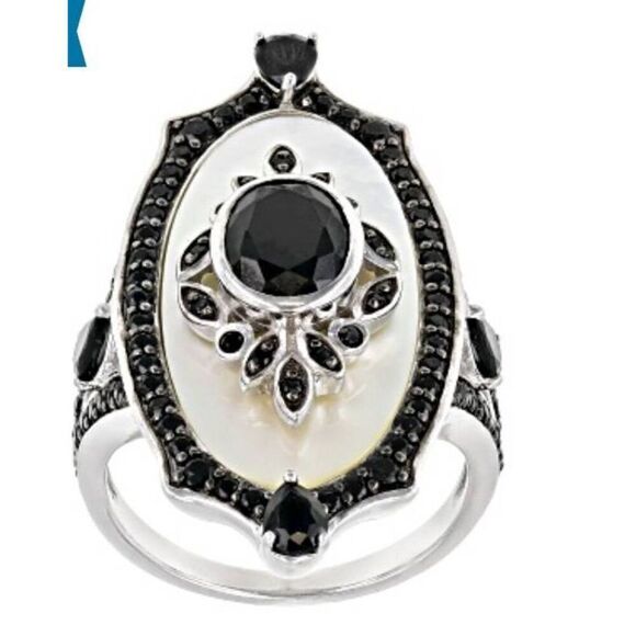 Stunning 3Ct. Mother of Pearl & Black Spinel Gemstone Victorian Design Ring Sz 8 - Picture 4 of 7